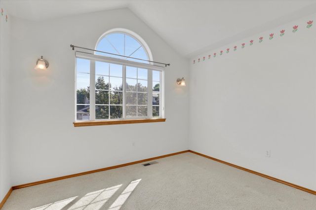 6706 S MORAN VIEW St, Spokane, WA 99224