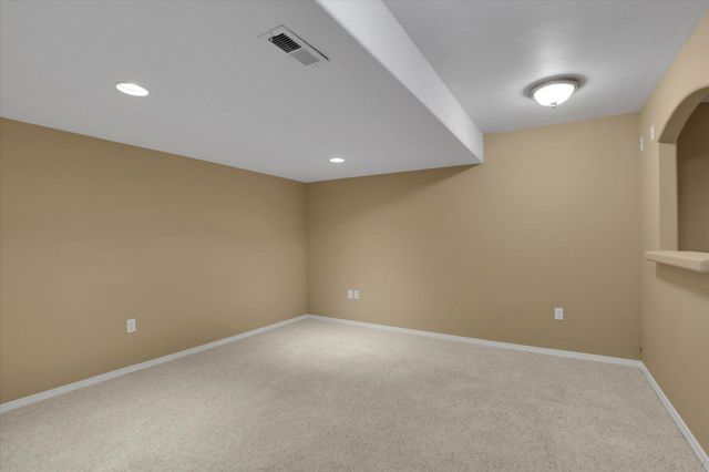 6706 S MORAN VIEW St, Spokane, WA 99224