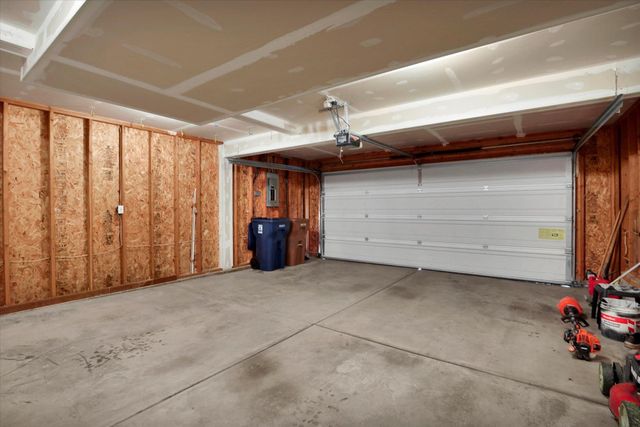 6706 S MORAN VIEW St, Spokane, WA 99224