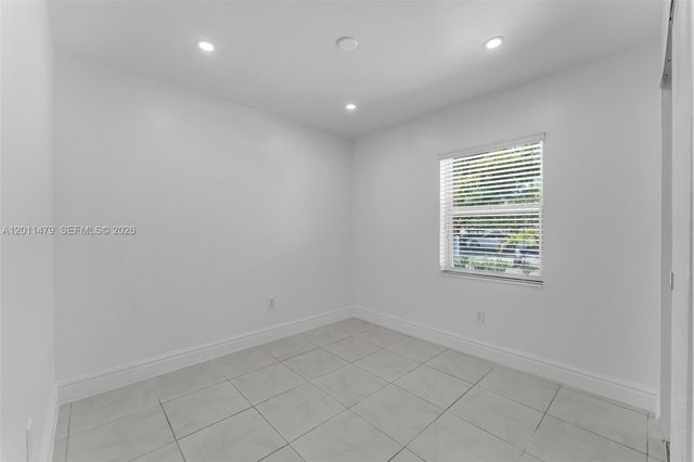 6605 SW 151st Ct, Miami, FL 33193