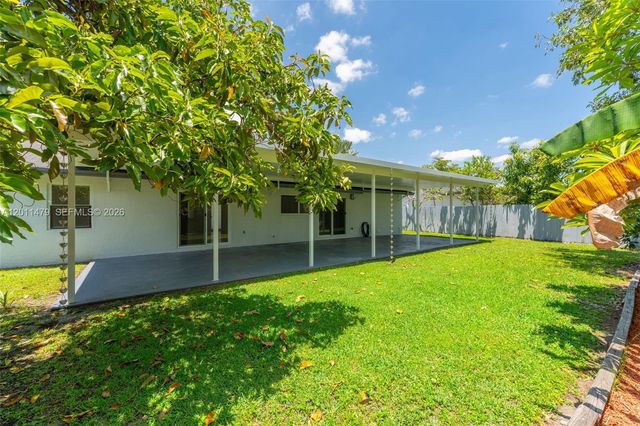 6605 SW 151st Ct, Miami, FL 33193