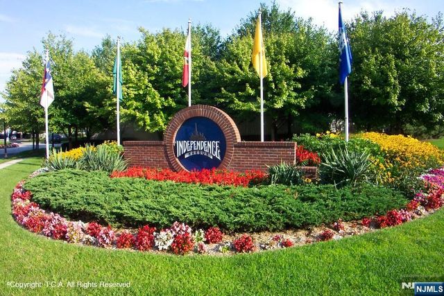 316 Ellery Court 316, Edgewater, NJ 07020