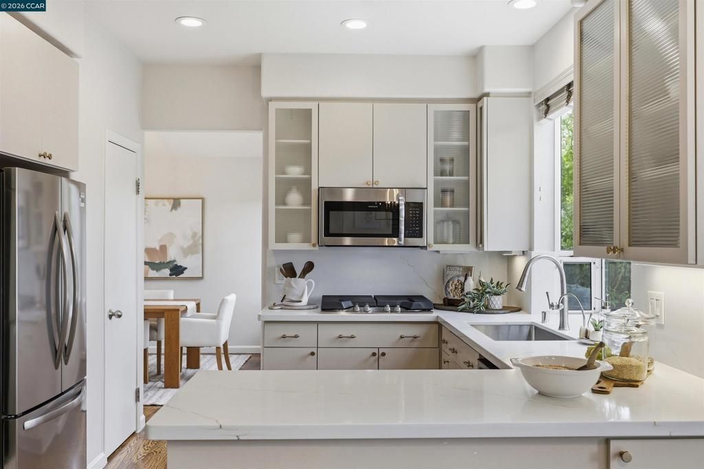 Image 20 of property listing at 1258 Silverwood Ct, Danville, CA 94526