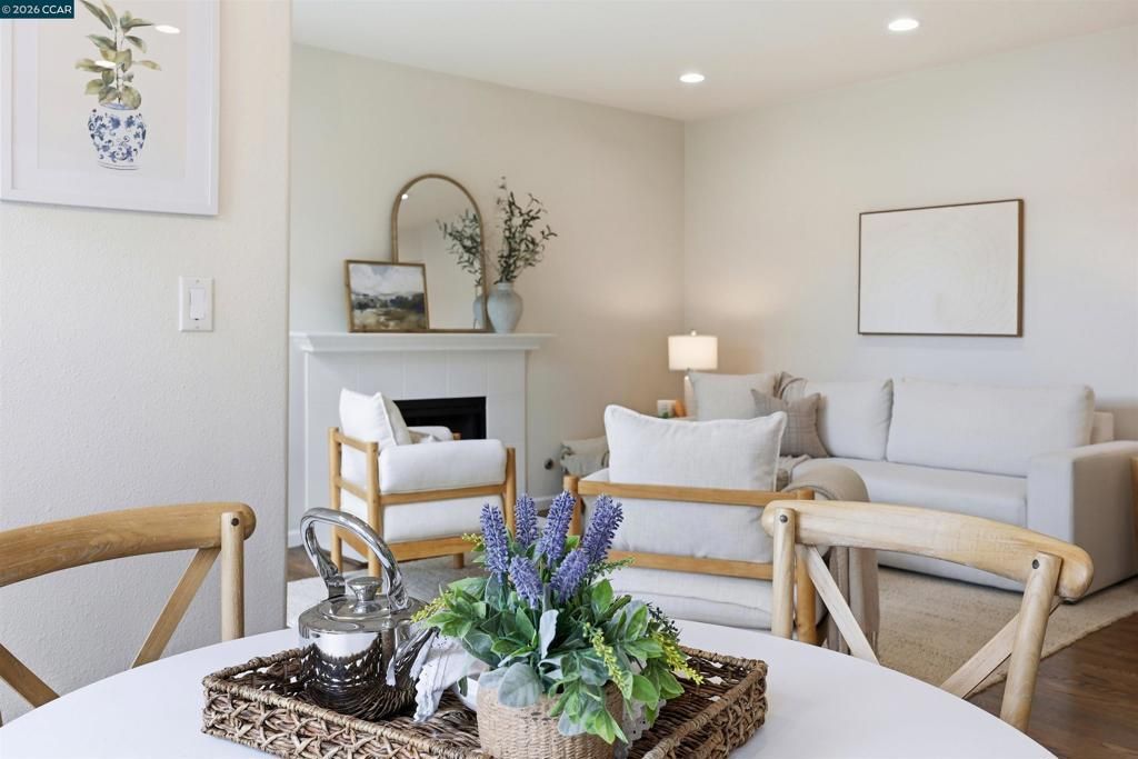 Image 25 of property listing at 1258 Silverwood Ct, Danville, CA 94526