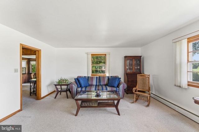 5049 BRADDOCK RD, Woodbine, MD 21797