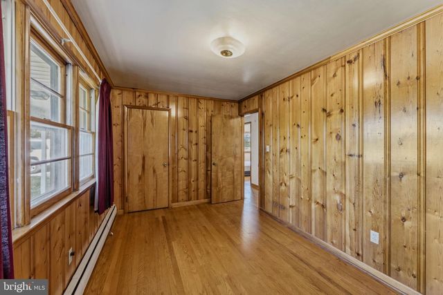 5049 BRADDOCK RD, Woodbine, MD 21797