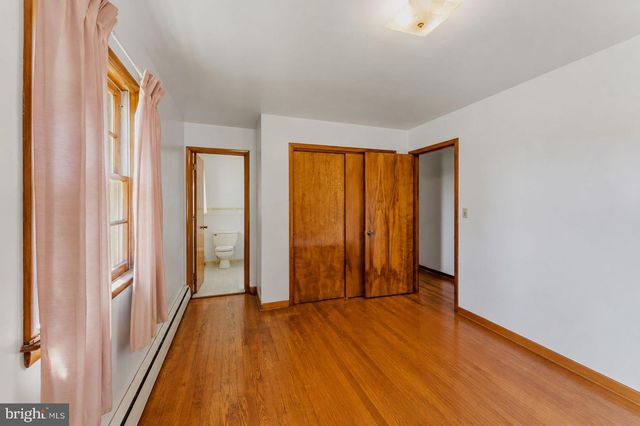 5049 BRADDOCK RD, Woodbine, MD 21797