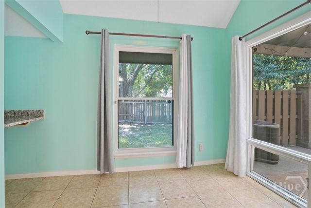 459 Mall Boulevard 94, Savannah, GA 31406