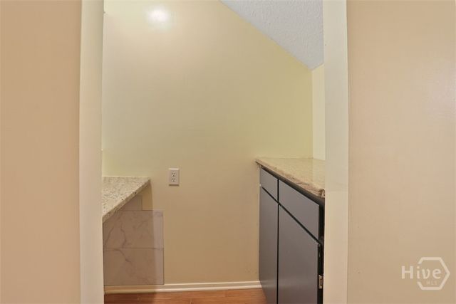 459 Mall Boulevard 94, Savannah, GA 31406