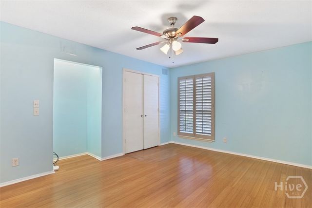 459 Mall Boulevard 94, Savannah, GA 31406