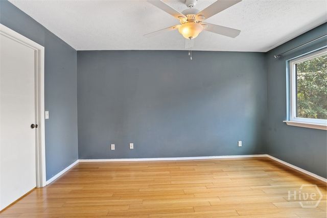 459 Mall Boulevard 94, Savannah, GA 31406