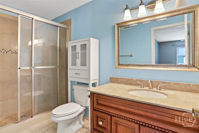 459 Mall Boulevard 94, Savannah, GA 31406