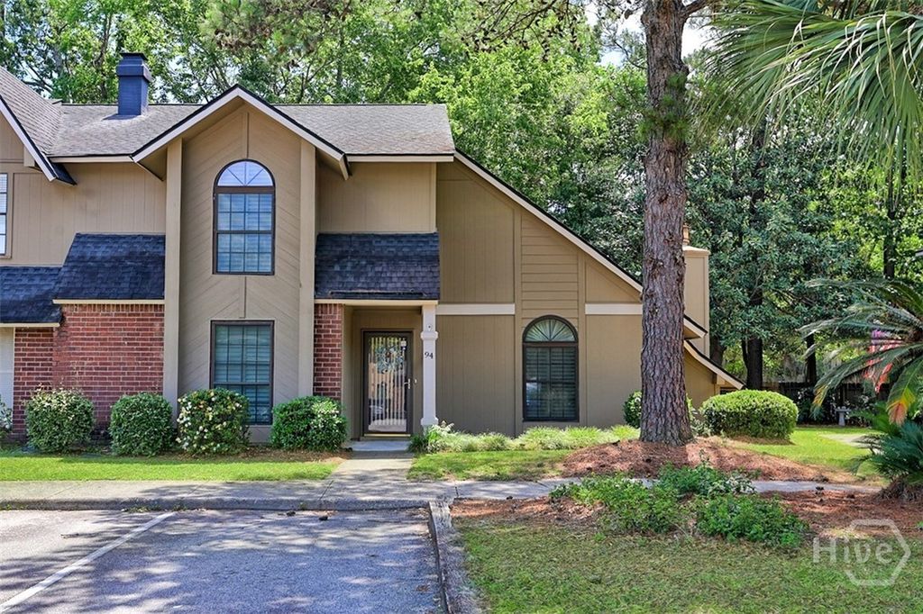 459 Mall Boulevard 94, Savannah, GA 31406