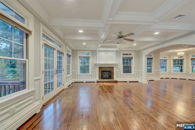 180 Chestnut Street, Demarest, NJ 07627