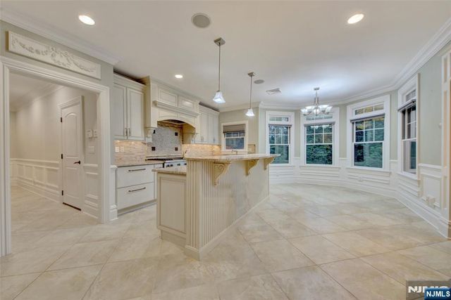 180 Chestnut Street, Demarest, NJ 07627