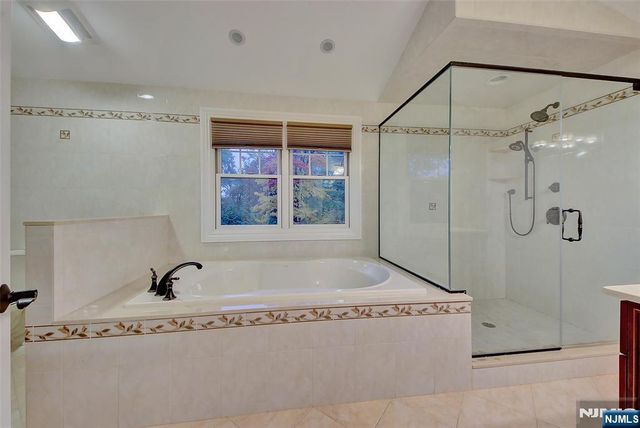 180 Chestnut Street, Demarest, NJ 07627