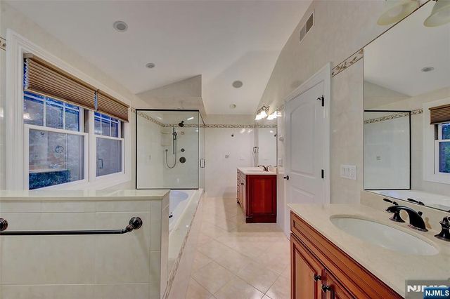 180 Chestnut Street, Demarest, NJ 07627