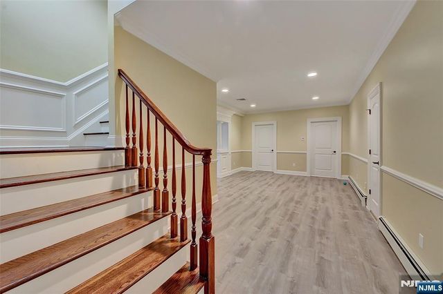 180 Chestnut Street, Demarest, NJ 07627