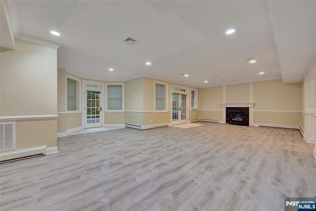 180 Chestnut Street, Demarest, NJ 07627