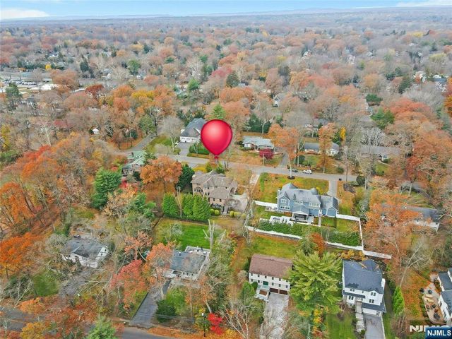 180 Chestnut Street, Demarest, NJ 07627
