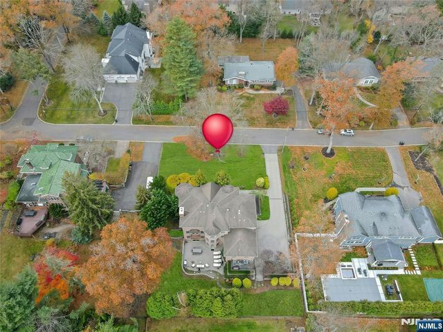 180 Chestnut Street, Demarest, NJ 07627