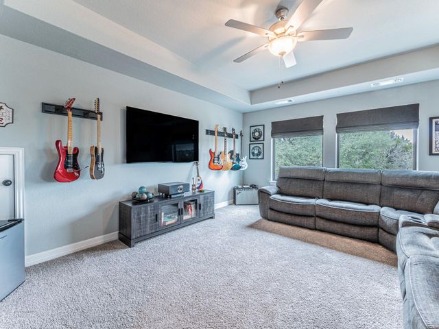 112 HOLLYTREE CT, Georgetown, TX 78628