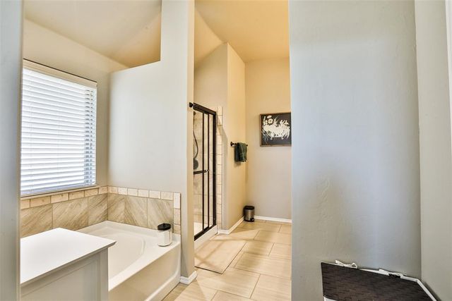 2412 SW 136th Street, Oklahoma City, OK 73170