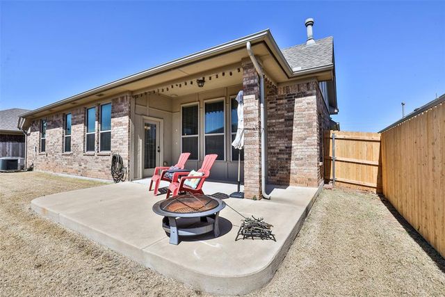 2412 SW 136th Street, Oklahoma City, OK 73170