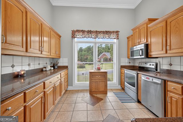 434 Aberdeen Way, Winder, GA 30680