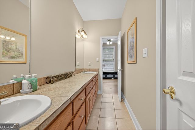 434 Aberdeen Way, Winder, GA 30680