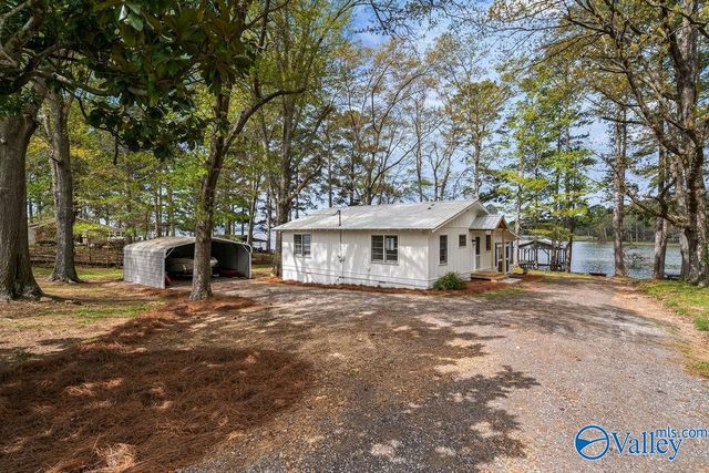 1700 County Road 102, Cedar Bluff, AL 35959