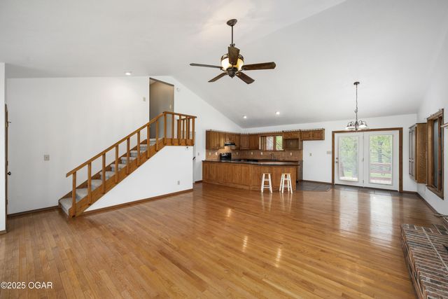 7186 NN Highway, Joplin, MO 64804