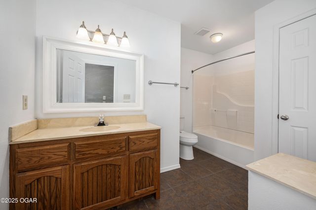 7186 NN Highway, Joplin, MO 64804