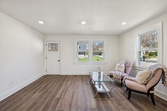 223 Davis Ave, Columbia, TN 38401