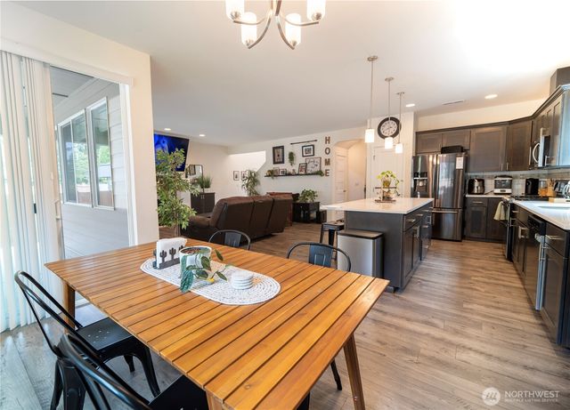 901 161st Street Ct E, Spanaway, WA 98387