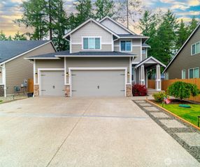 901 161st Street Ct E, Spanaway, WA 98387