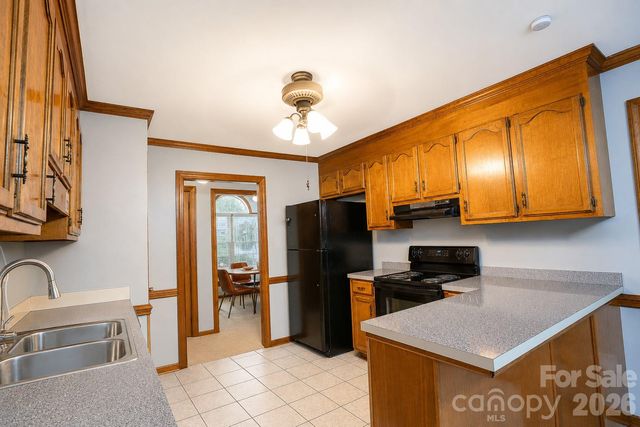 11513 Waterflower Lane, Charlotte, NC 28262