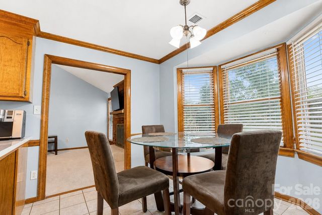 11513 Waterflower Lane, Charlotte, NC 28262