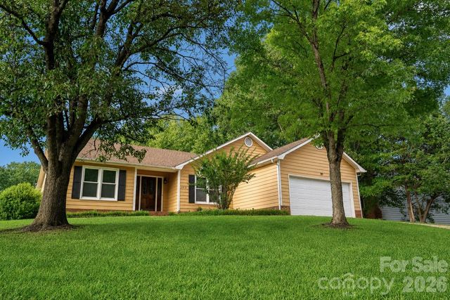 11513 Waterflower Lane, Charlotte, NC 28262