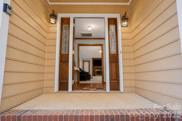 11513 Waterflower Lane, Charlotte, NC 28262