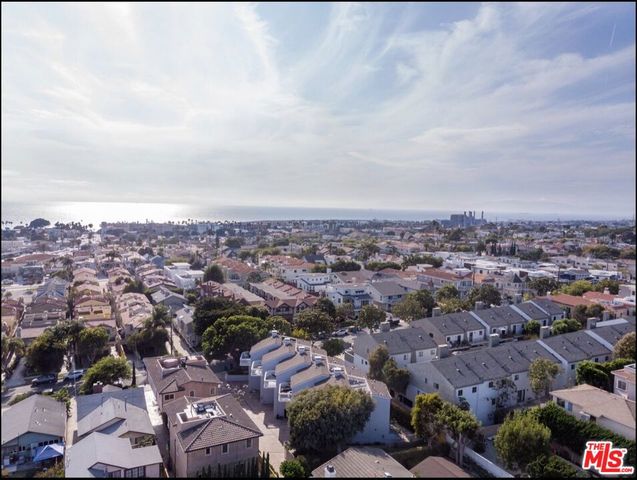 228 S Irena Avenue E, Redondo Beach, CA 90277