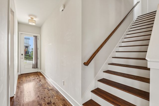 1632 Boxwood Dr, Nashville, TN 37211