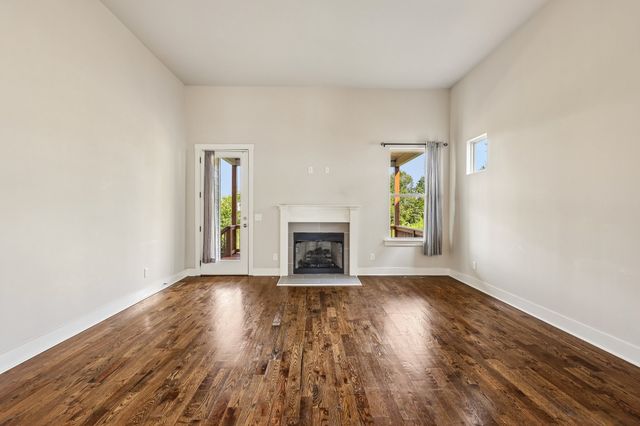 1632 Boxwood Dr, Nashville, TN 37211