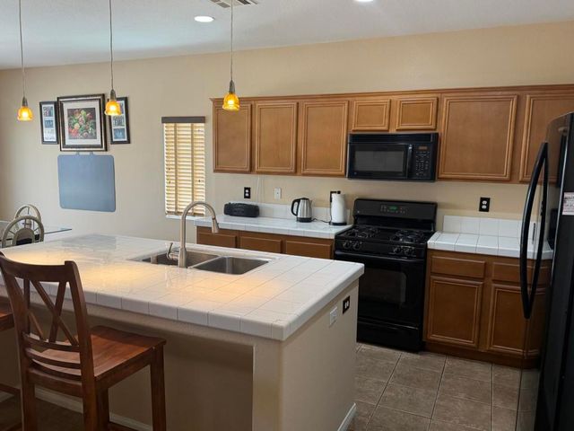 3922 Vista Dunes, Palm Springs, CA 92262