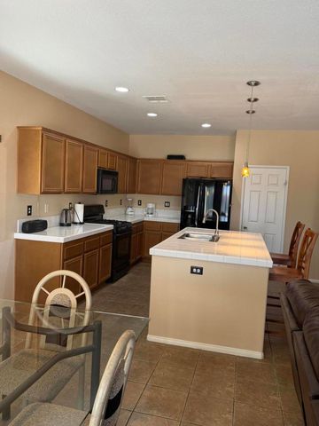 3922 Vista Dunes, Palm Springs, CA 92262