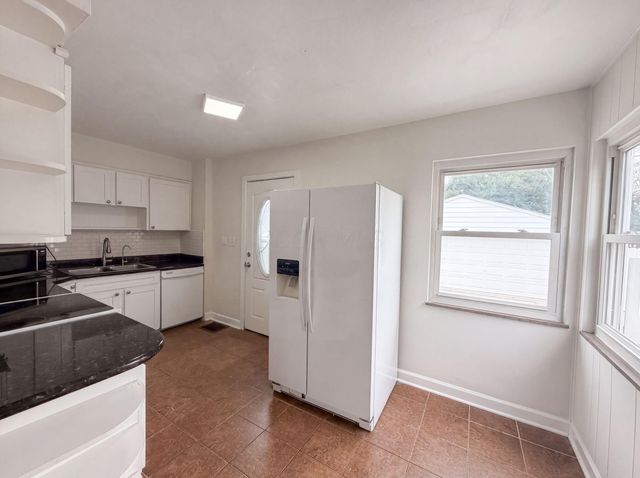651 Raleigh Drive, Columbus, OH 43228