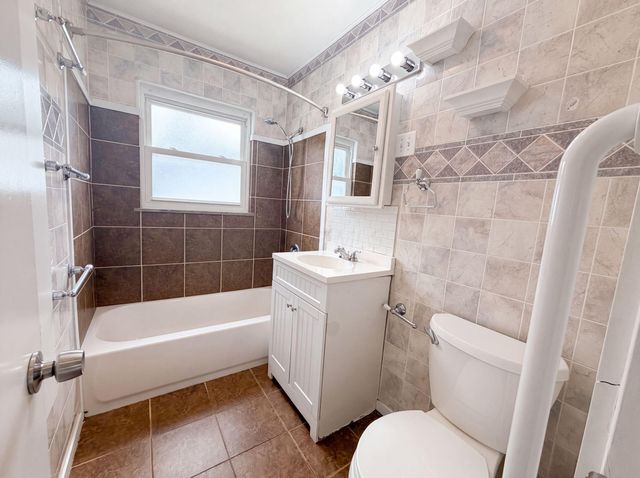 651 Raleigh Drive, Columbus, OH 43228