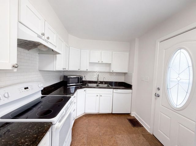 651 Raleigh Drive, Columbus, OH 43228