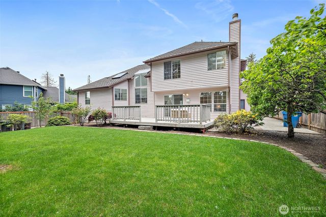 9219 S 237th Place, Kent, WA 98031