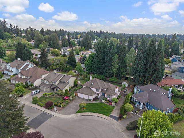 9219 S 237th Place, Kent, WA 98031